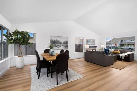 Dining - 4436 Point Vicente, Oceanside, CA 92058 photo 1 of 3