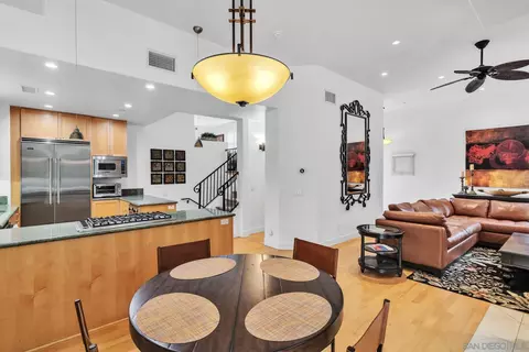 Dining - 936 10th St, Coronado, CA 92118 photo 2 of 2