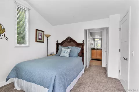 Bedroom - 936 10th St, Coronado, CA 92118 photo 4 of 5