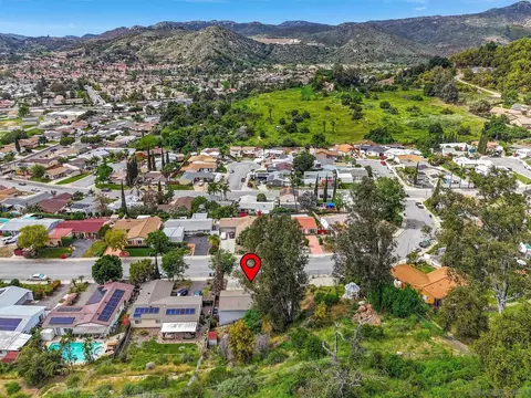 View/Area - 3011 Hypoint Ave, Escondido, CA 92027 photo 1 of 9