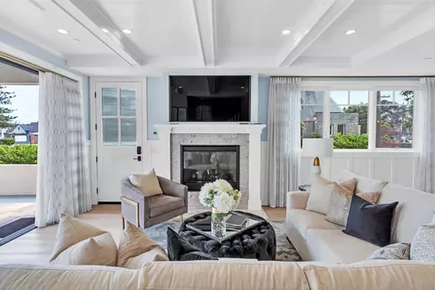 Living - 1119 9th St, Coronado, CA 92118 photo 2 of 3