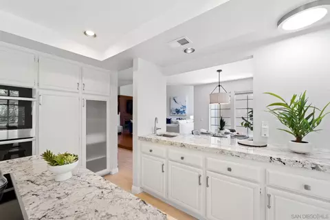 Kitchen - 502 Nantucket, Encinitas, CA 92024 photo 4 of 5