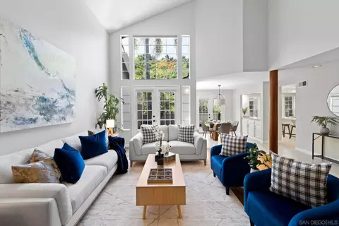 Living - 502 Nantucket, Encinitas, CA 92024 photo 2 of 3
