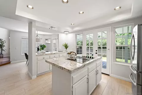 Kitchen - 502 Nantucket, Encinitas, CA 92024 photo 3 of 5