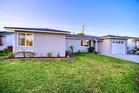 2131 W Olive Ave, Fullerton, CA 92833 photo 2