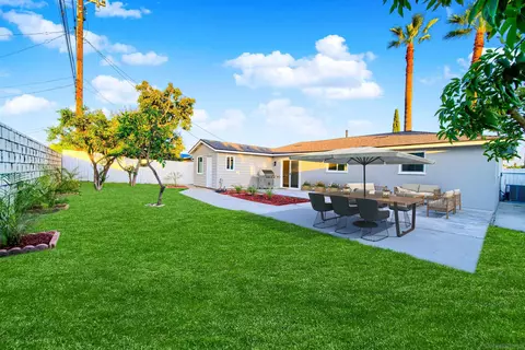 2131 W Olive Ave, Fullerton, CA 92833 photo 9