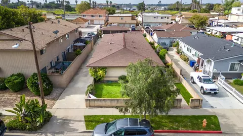 4122 Howard Ave, Los Alamitos, CA 90720