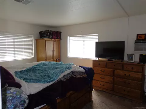 209 Bright Creek Ln, Oceanside, CA 92056 photo 16