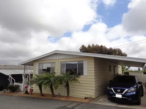 209 Bright Creek Ln, Oceanside, CA 92056