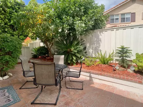 Exterior - 1827 Key Largo Rd, Vista, CA 92081 photo 4 of 10