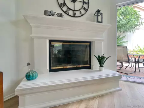Living - 1827 Key Largo Rd, Vista, CA 92081 photo 6 of 6
