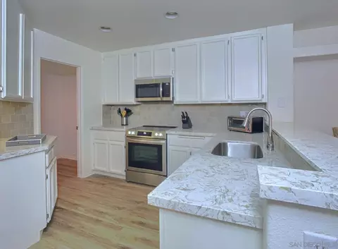 Kitchen - 1827 Key Largo Rd, Vista, CA 92081 photo 1 of 3