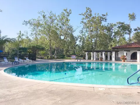 Exterior - 5446 Don Luis Dr, Carlsbad, CA 92010 photo 2 of 3