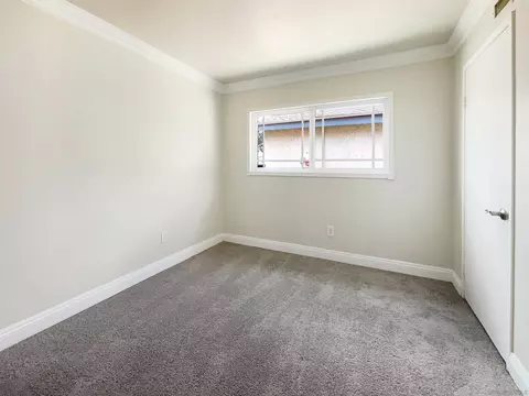 8562 Lake Bluffs Cir, Spring Valley, CA 91977 photo 16