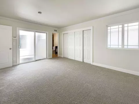 8562 Lake Bluffs Cir, Spring Valley, CA 91977 photo 12