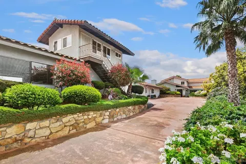 Exterior - 28750 Sandhurst Way, Escondido, CA 92026 photo 3 of 13