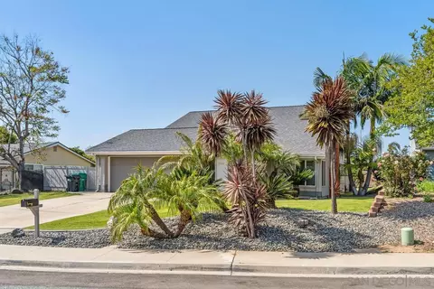 9104 Christiana St, Spring Valley, CA 91977 photo 3