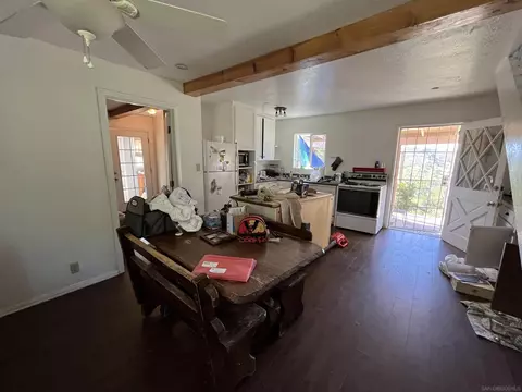 Living - 22322 Casa De Carol, Ramona, CA 92065 photo 3 of 3