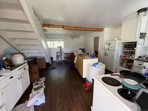 Kitchen - 22322 Casa De Carol, Ramona, CA 92065 photo 3 of 4
