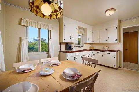 258 J Ave, Coronado, CA 92118 photo 6