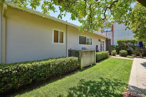 Exterior - 254 J Ave, Coronado, CA 92118 photo 5 of 5