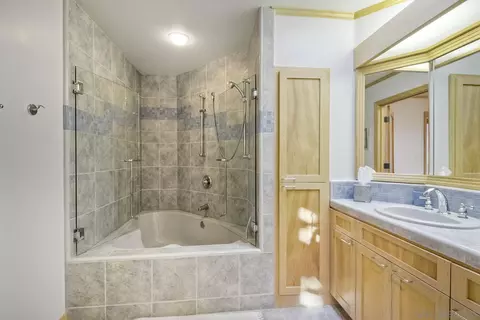 Bath - 14825 Midland Rd, Poway, CA 92064 photo 1 of 3