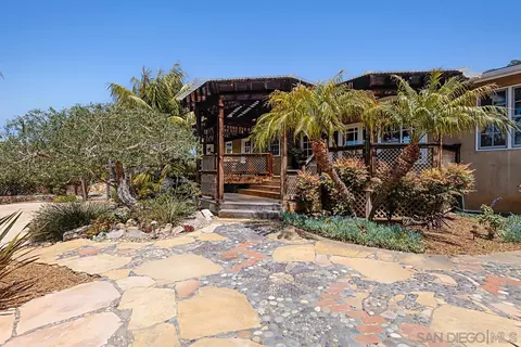 890 Passiflora, Encinitas, CA 92024 photo 38