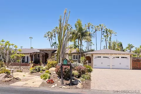890 Passiflora, Encinitas, CA 92024 photo 2
