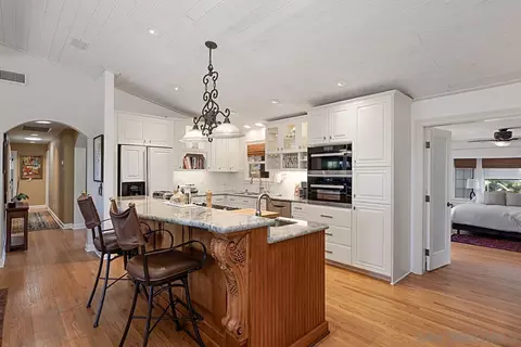 890 Passiflora, Encinitas, CA 92024 photo 12