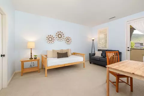 Bedroom - 7558 Circulo Sequoia, Carlsbad, CA 92009 photo 4 of 6