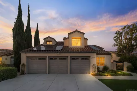 1334 Ward Pl, Escondido, CA 92026 photo 2