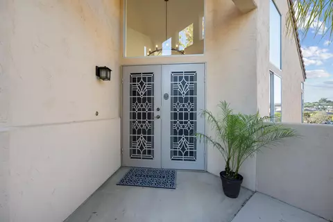 1334 Ward Pl, Escondido, CA 92026 photo 4