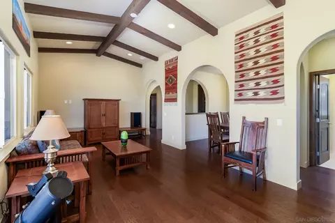 2313 La Tara Ln, Fallbrook, CA 92028 photo 3