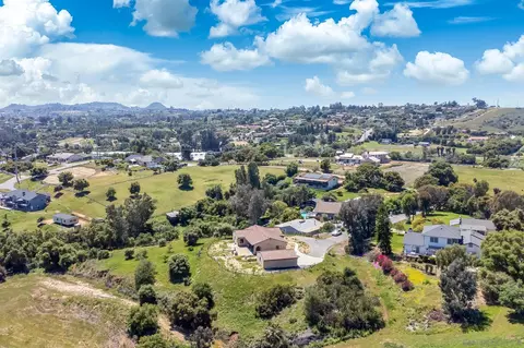 2313 La Tara Ln, Fallbrook, CA 92028 photo 36