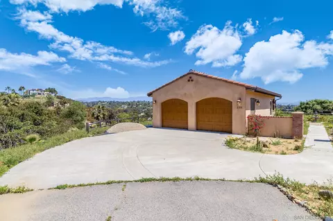 2313 La Tara Ln, Fallbrook, CA 92028 photo 19