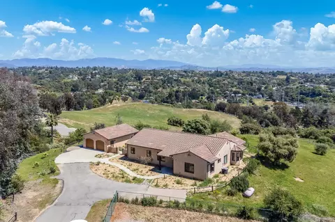 2313 La Tara Ln, Fallbrook, CA 92028 photo 33