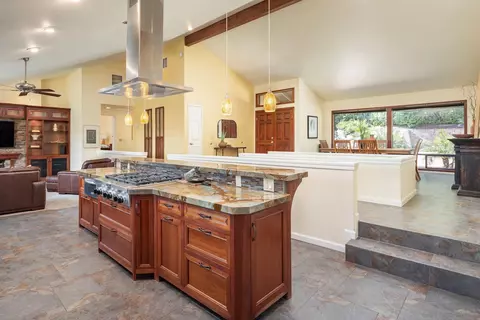 Kitchen - 4920 Beaumont Dr, La Mesa, CA 91941 photo 2 of 7