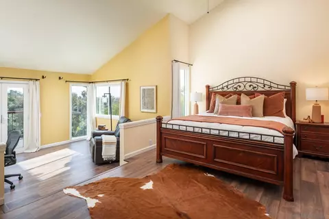 Bedroom - 4920 Beaumont Dr, La Mesa, CA 91941 photo 1 of 5