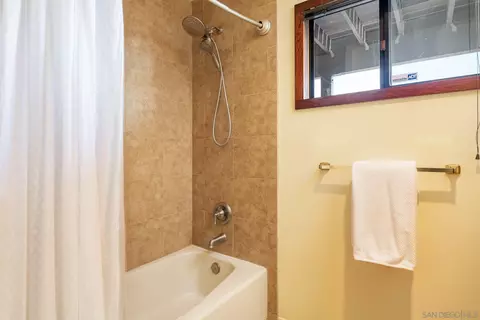 Bath - 4920 Beaumont Dr, La Mesa, CA 91941 photo 6 of 6