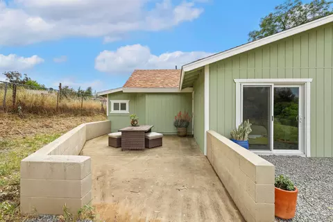 Exterior - 724 Amigos Rd, Ramona, CA 92065 photo 2 of 12