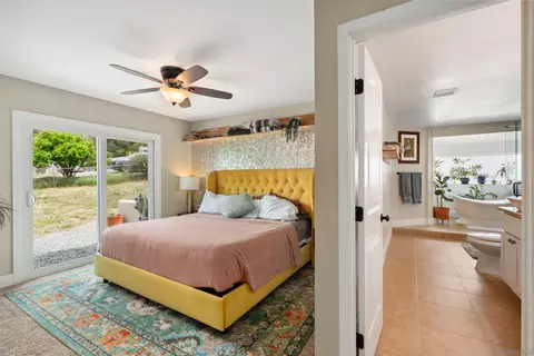 Bedroom - 724 Amigos Rd, Ramona, CA 92065 photo 1 of 4