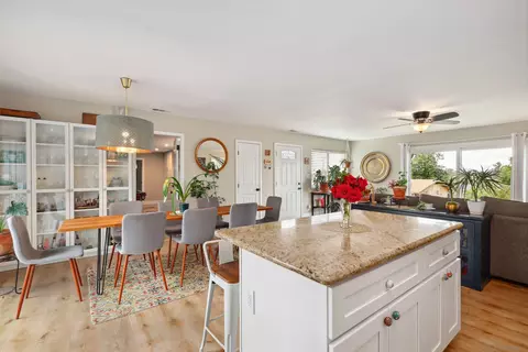 Dining - 724 Amigos Rd, Ramona, CA 92065 photo 5 of 5