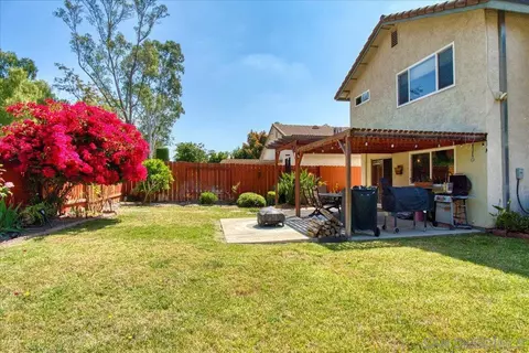 Exterior - 10462 Moorpark St, Spring Valley, CA 91978 photo 3 of 4