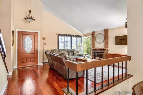 Entry Way - 10462 Moorpark St, Spring Valley, CA 91978 photo 1 of 2