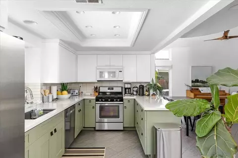 Kitchen - 2104 Ramada Dr, Oceanside, CA 92056 photo 2 of 3