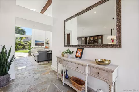 Entry Way - 2225 Coolngreen Way, Encinitas, CA 92024 photo 2 of 4
