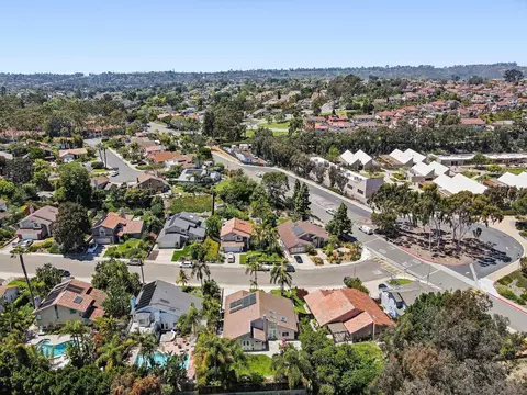 View/Area - 2225 Coolngreen Way, Encinitas, CA 92024 photo 6 of 11