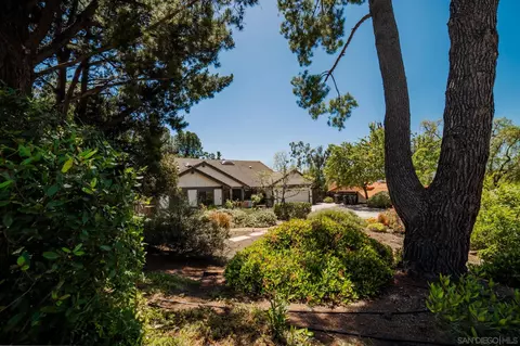 759 Cody Ln, Escondido, CA 92025 photo 5
