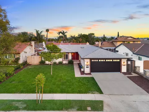 2221 Holly Ave, Escondido, CA 92027