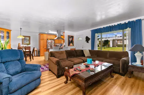 Living - 3644 Mount Vernon Ave, Oceanside, CA 92057 photo 1 of 2